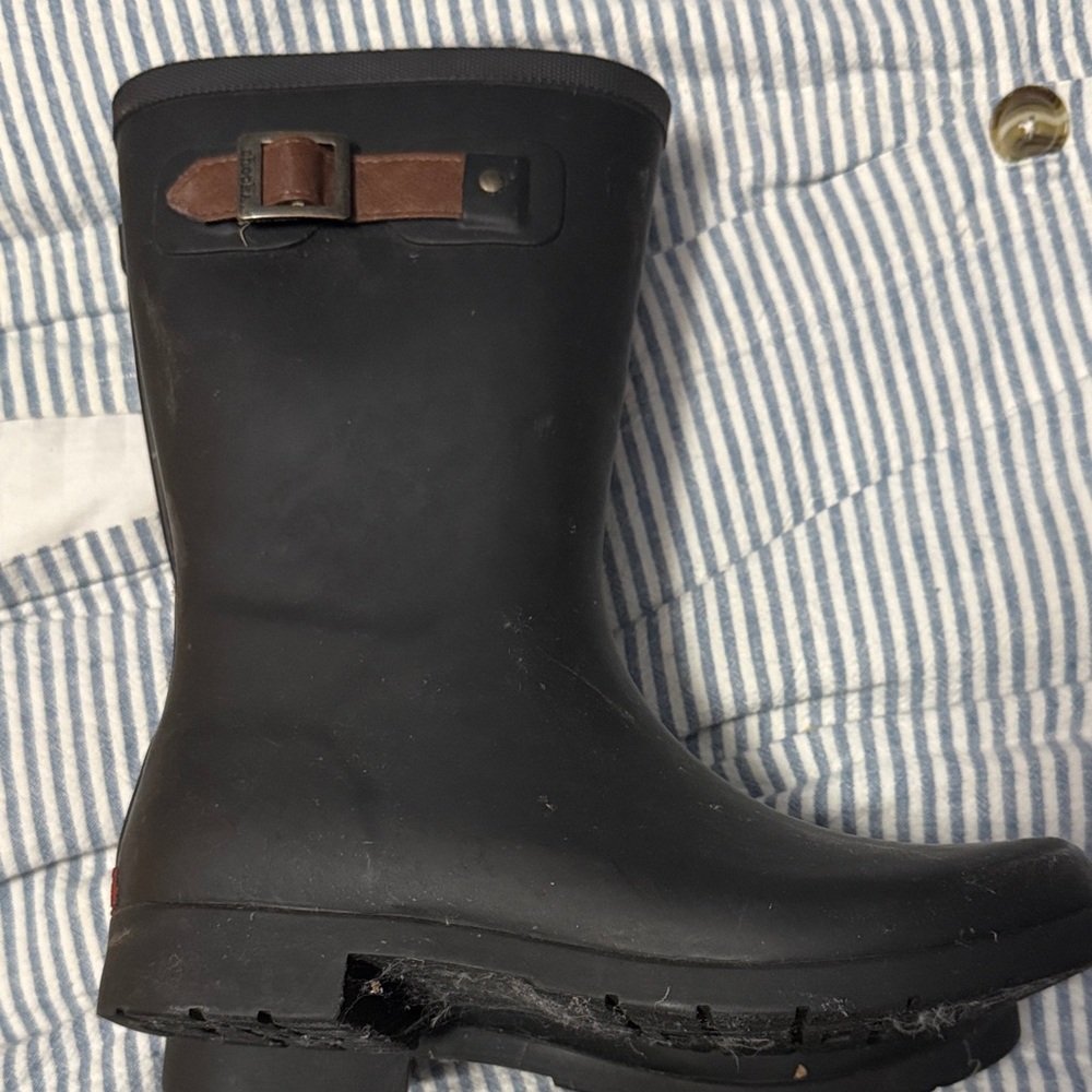 Chooka Black Rain Boot with Red Logo